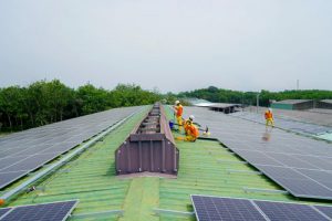 نیروگاه خورشیدی روی سقف